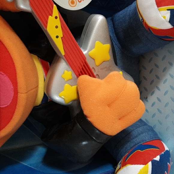 RICK N ROLL ERNIE SESAME STREET DOLL NWT IN BOX - Picture 6 of 9